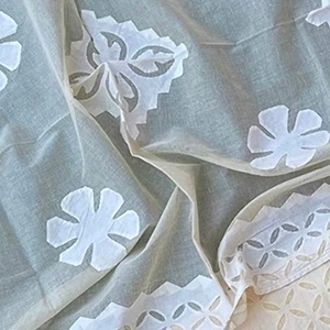 Appliqué